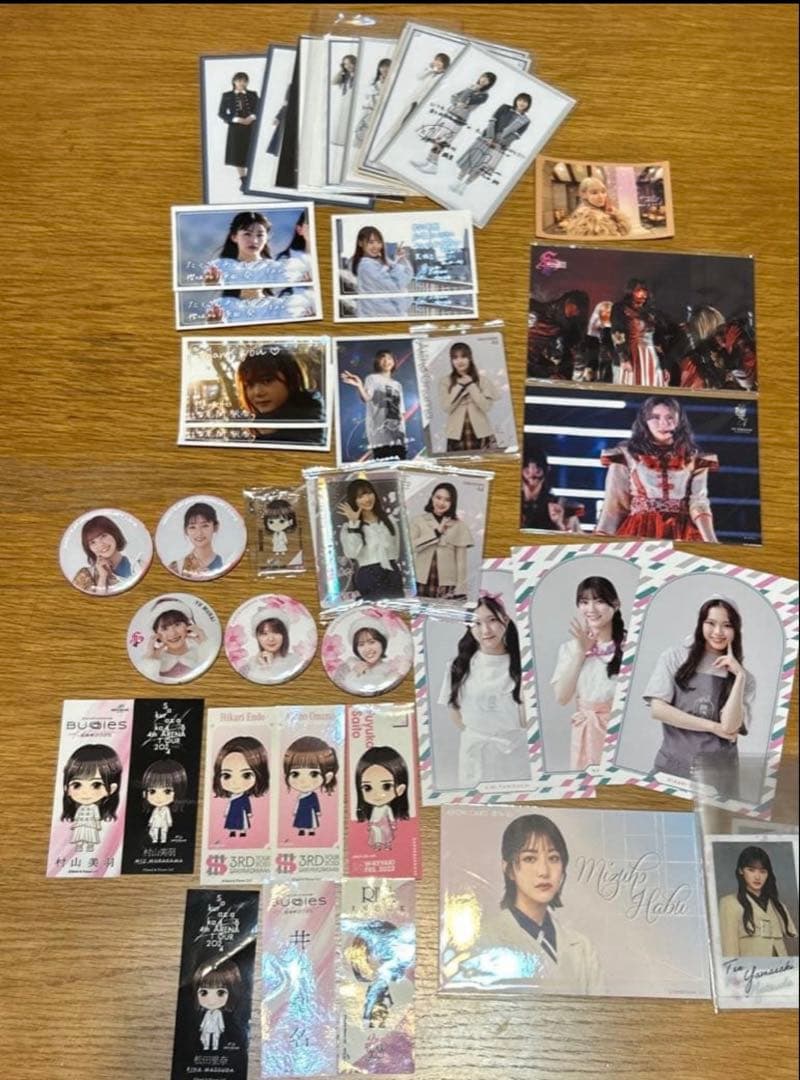 櫻坂　欅坂　生写真　まとめ売り　缶バッジ　ステッカー　クリアファイル