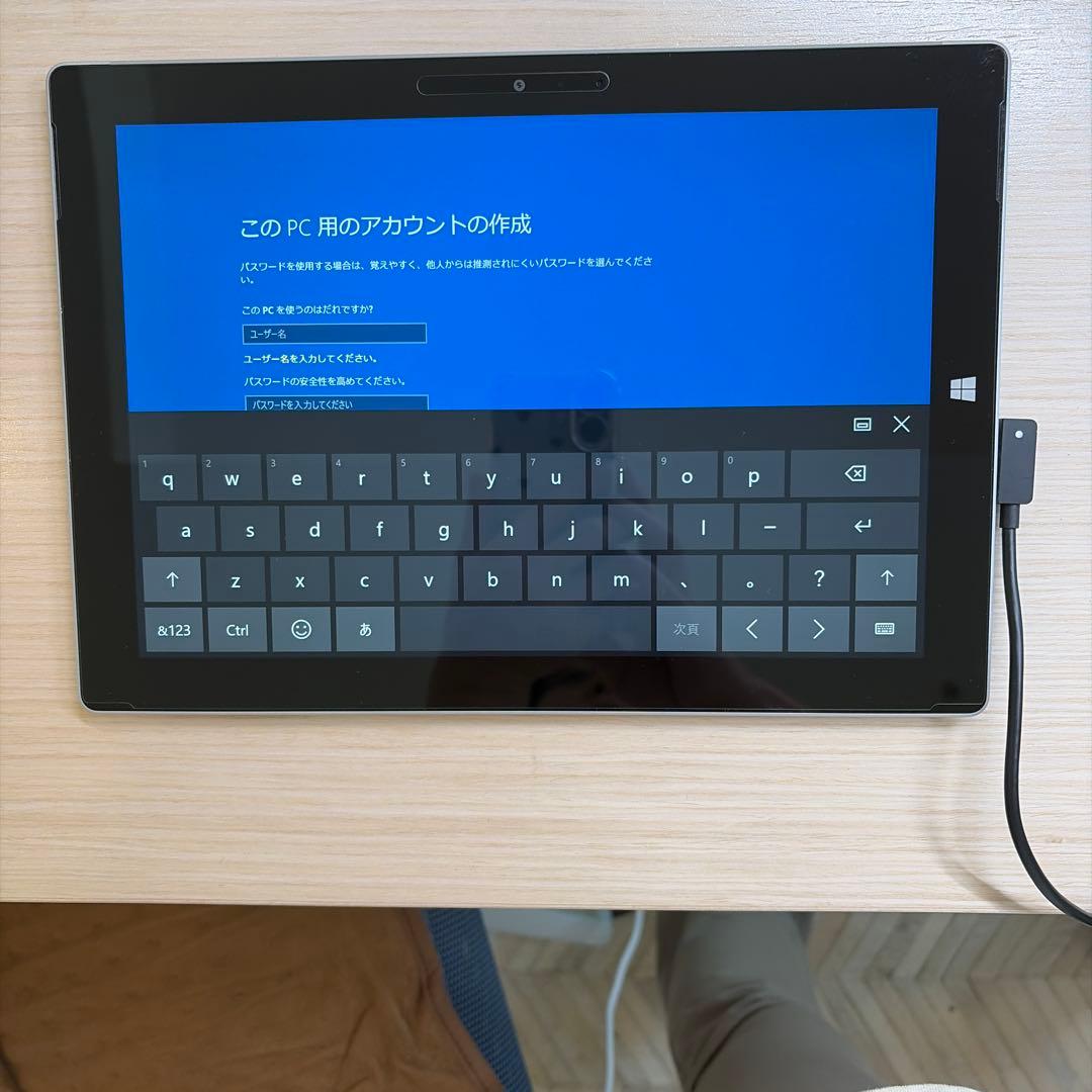 Windowsタブレット本体 Microsoft Surface 3 LTE 128GB 4GB RAM