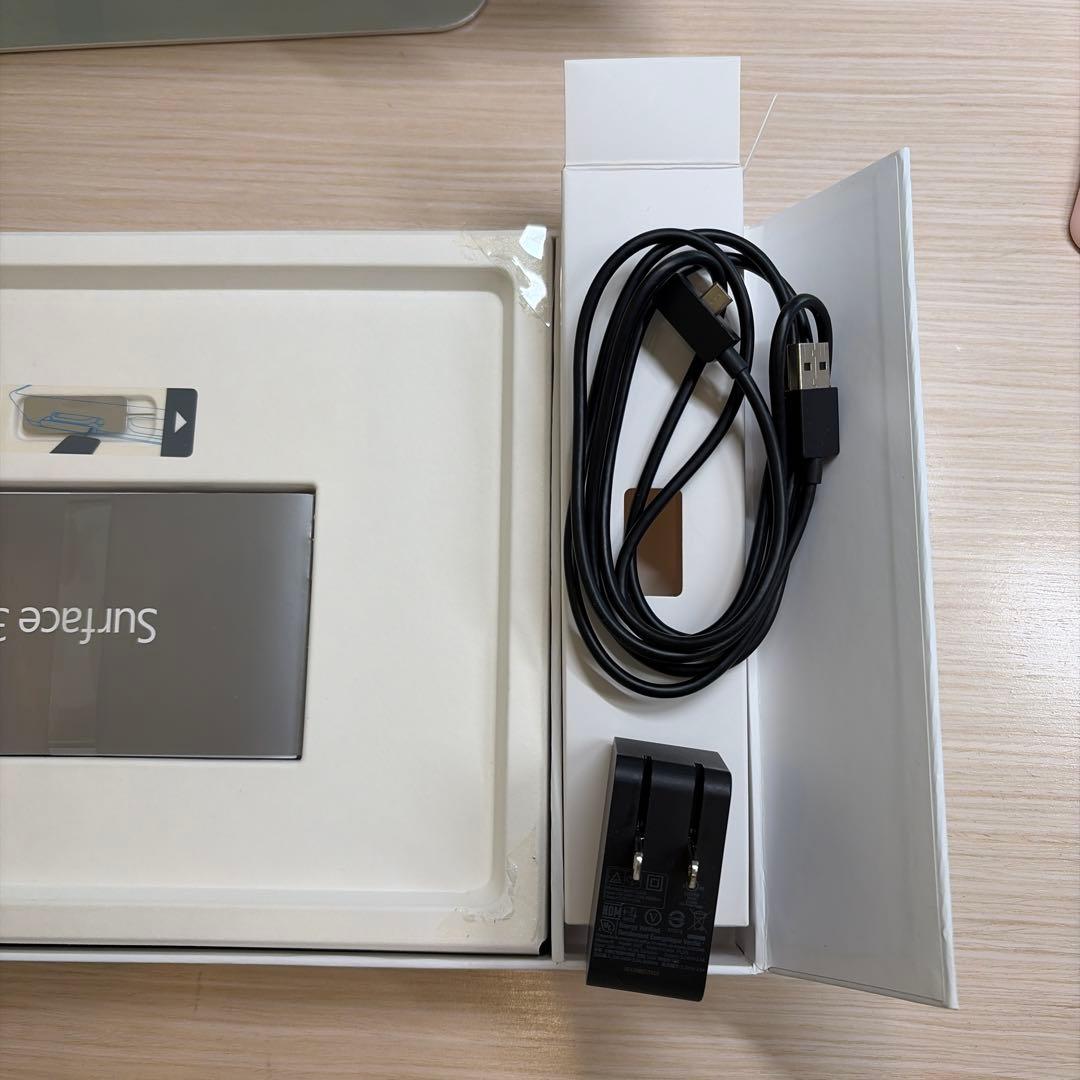 Windowsタブレット本体 Microsoft Surface 3 LTE 128GB 4GB RAM