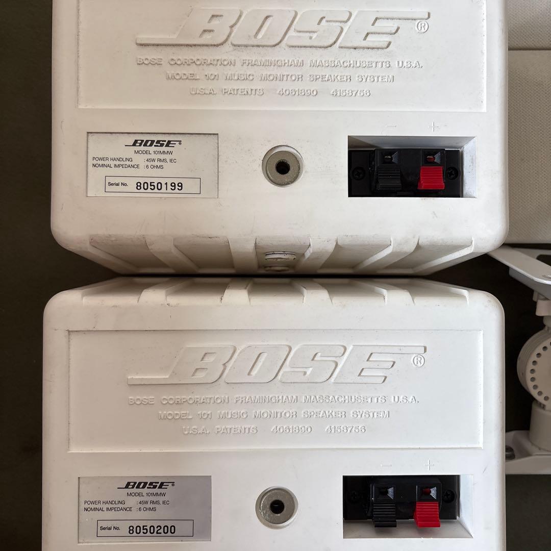 スピーカー　BOSE 白