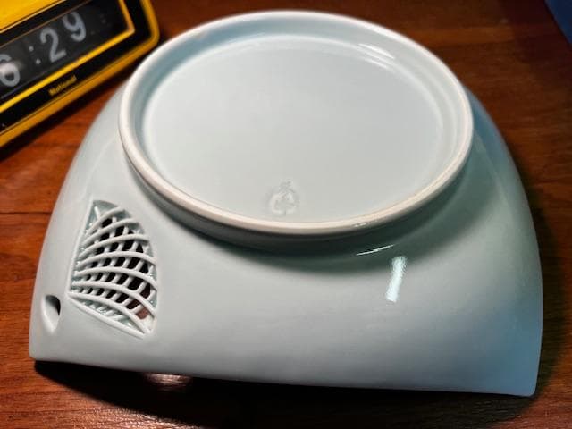 ¥有田焼 口変わり皿 扇柄 青白磁 木箱付き 未使用