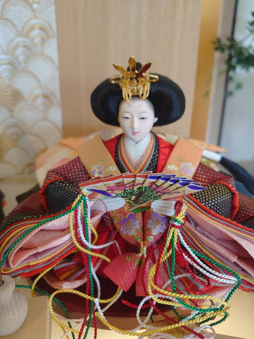 ●新品●収納式おひなさまフルセット●　つむぎ風衣装飾り　LED電気付き台