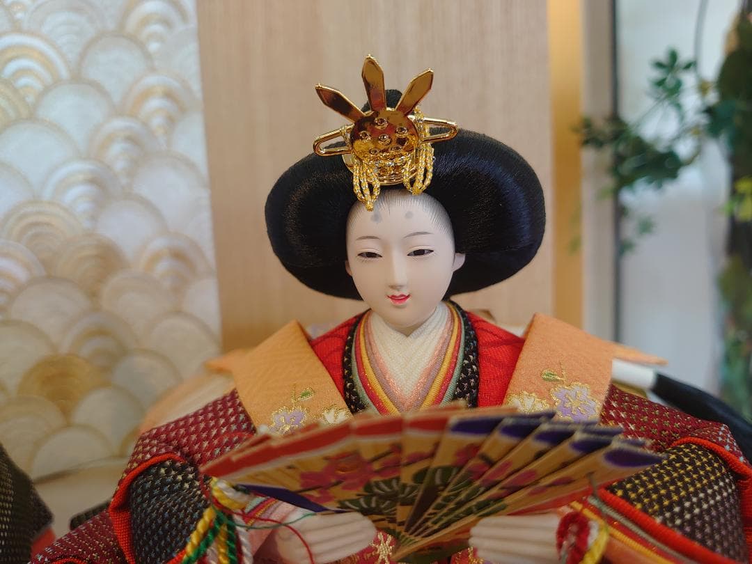 ●新品●収納式おひなさまフルセット●　つむぎ風衣装飾り　LED電気付き台