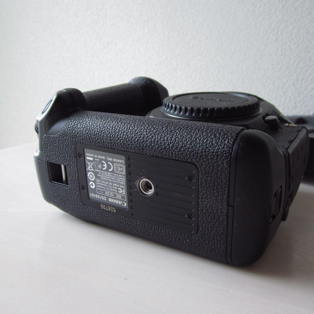 Canon EOS-1Ds Mark III デジタル一眼レフ