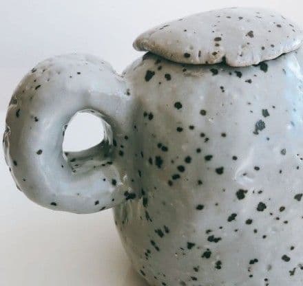 こばやしゆう　ポット　オブジェ　花器　置物　未使用