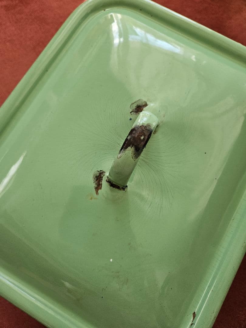 イギリスアンティークホーローブレッド缶