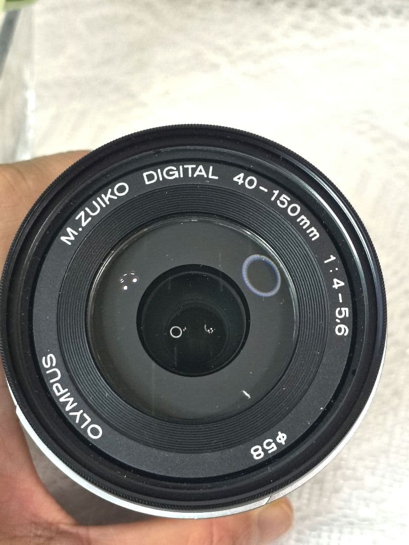 オリンパス E-PL5 14-42mmレンズ、望遠レンズ40-150mm付き