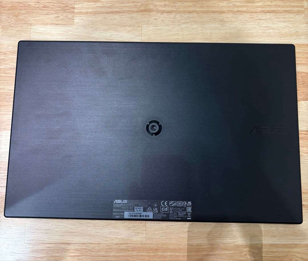 ASUS ZenScreen MB166CR ポータブルモニター