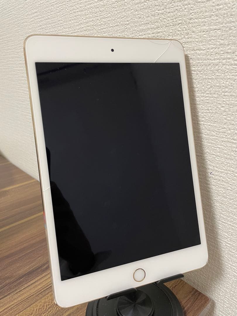 【即日発送】iPadmini4 ゴールド 64GB