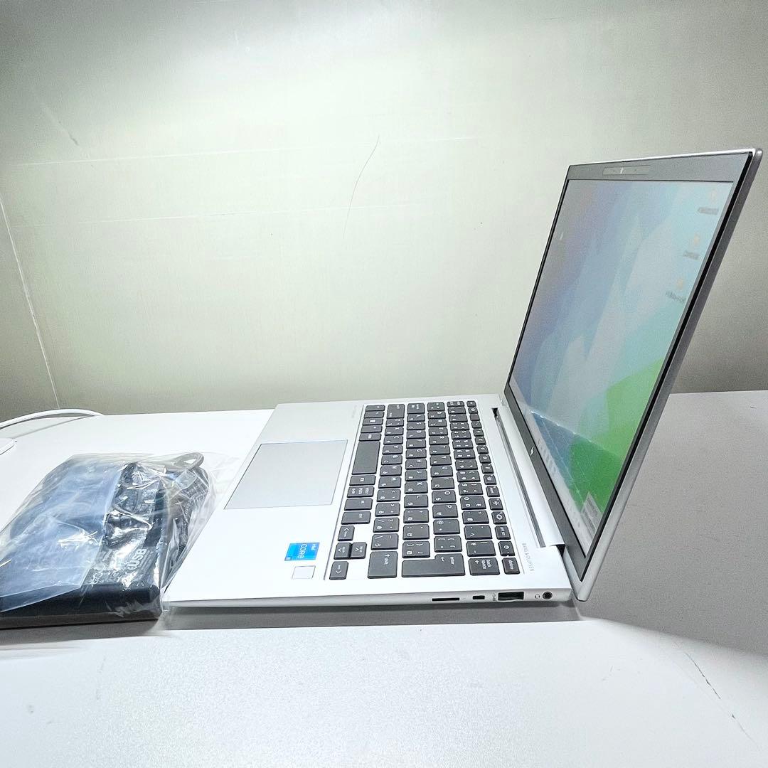 【極美品】HP EliteBook 830 G10 16GB i5 第13世代