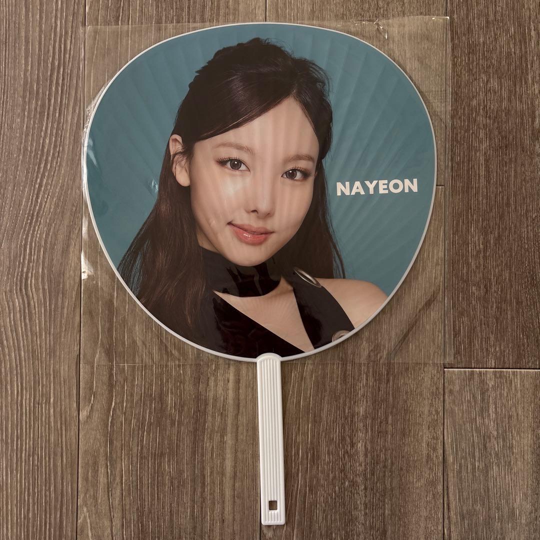 YM-1433 TWICE 新品 オフィシャルグッズ グッズ うちわ