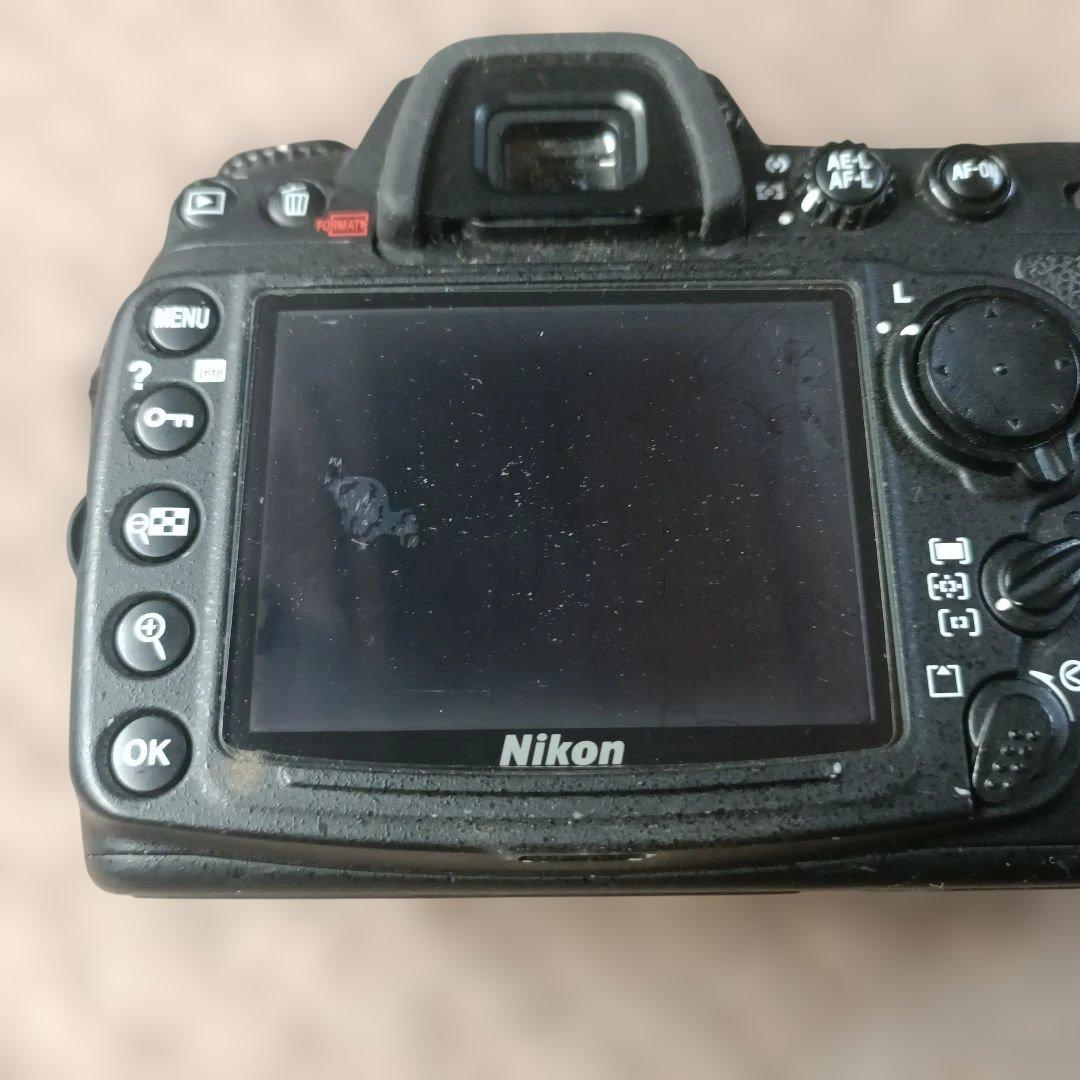Nikon D300 デジタル一眼レフカメラ 本体 ＋ MC36
