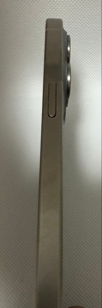 【美品】iPhone15 pro 128GB ナチュラルチタ バッテリー90%