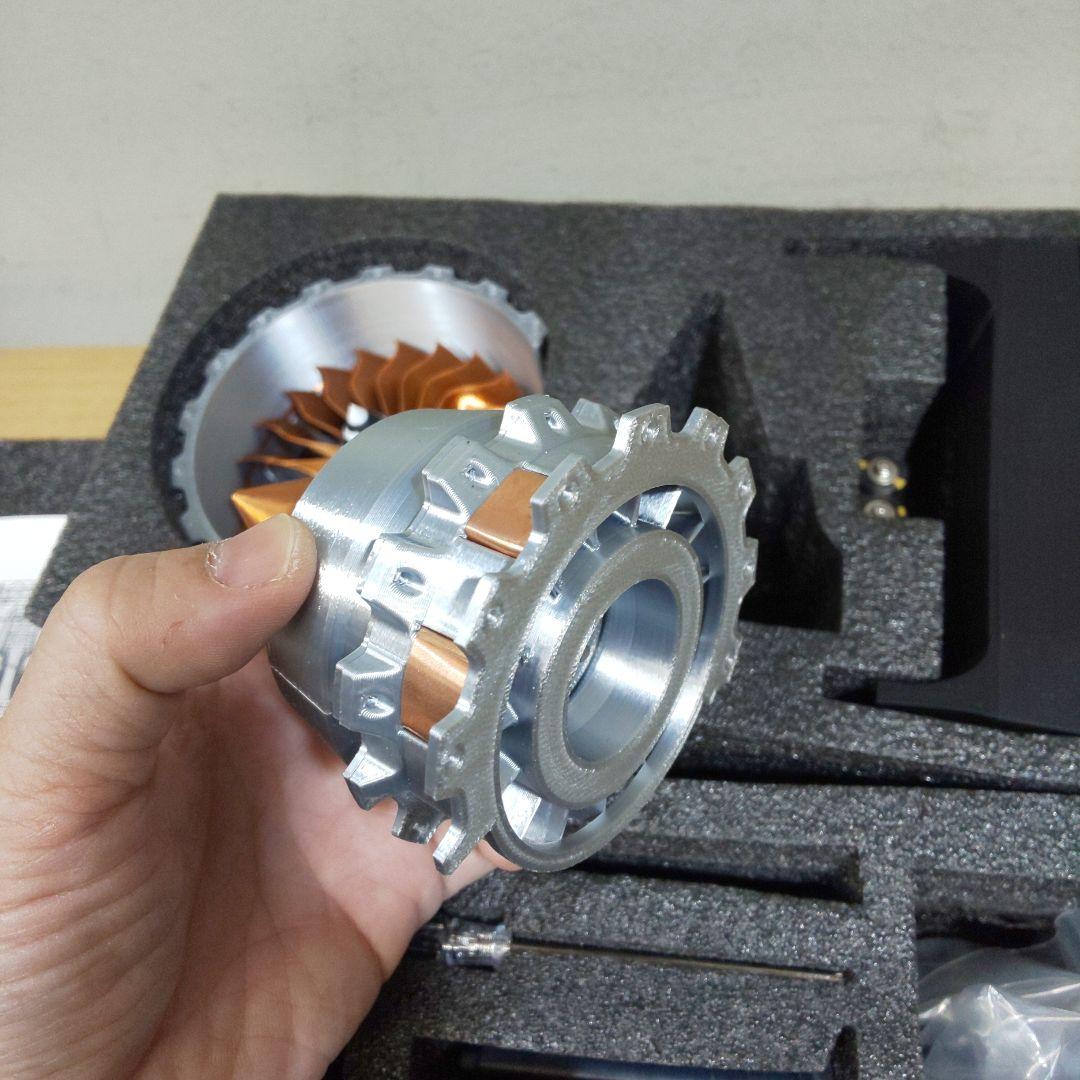 B*M様 未使用　箱入り新品　ジェットエンジン模型　電動