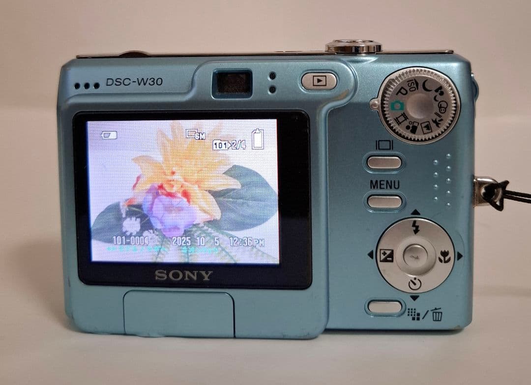 [美品] ソニー SONY Cyber-Shot DSC-W30 デジタルカメラ