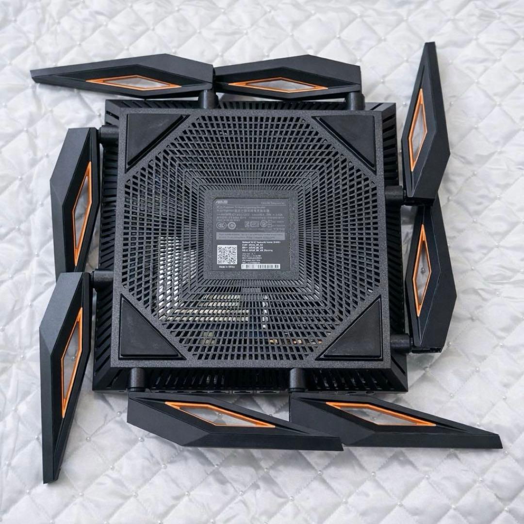 ASUS GT-AX11000 ゲーミングルーター