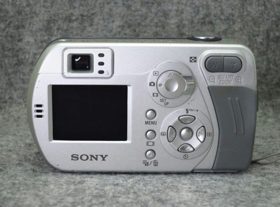 デジタルカメラ SONY Cyber-shot DSC P32