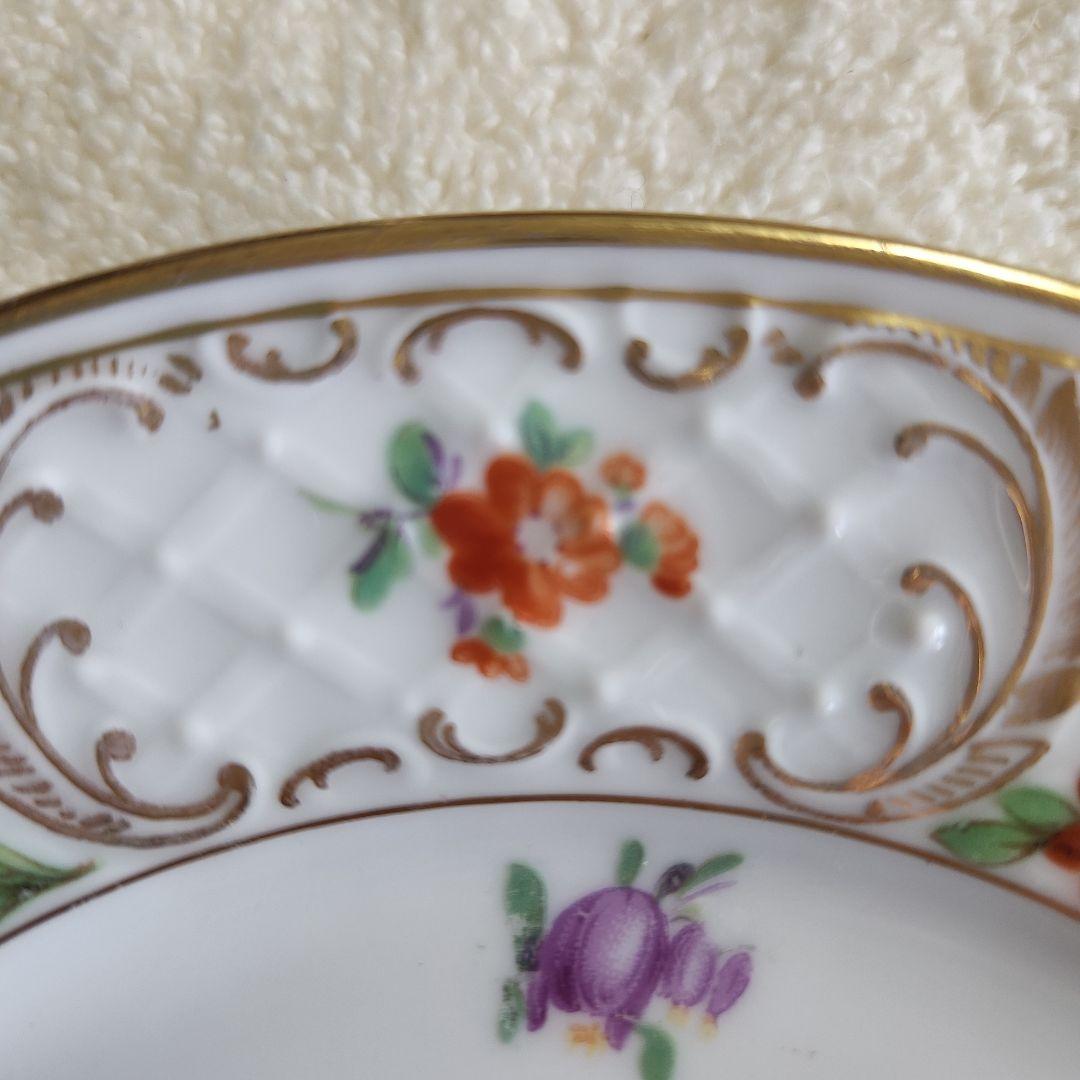 シューマンババリア　ドレスデンフラワー　アンティーク　エンボス加工