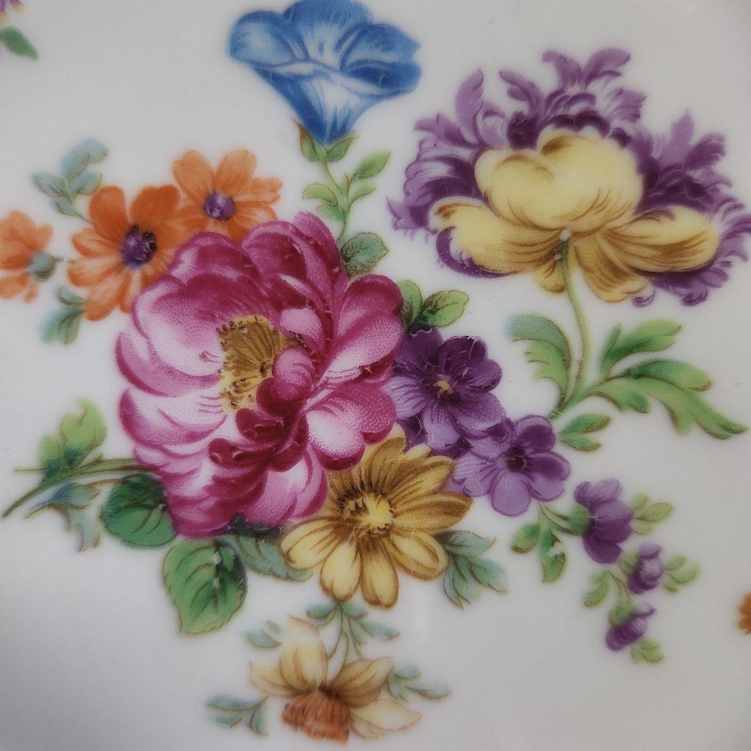 シューマンババリア　ドレスデンフラワー　アンティーク　エンボス加工