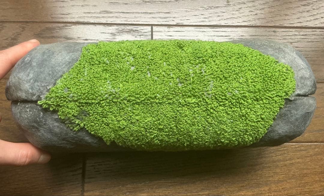 フェイク石バッグ 苔刺繍　カルトナージュ　ジブリ　一点もの　作家ものクラッチ