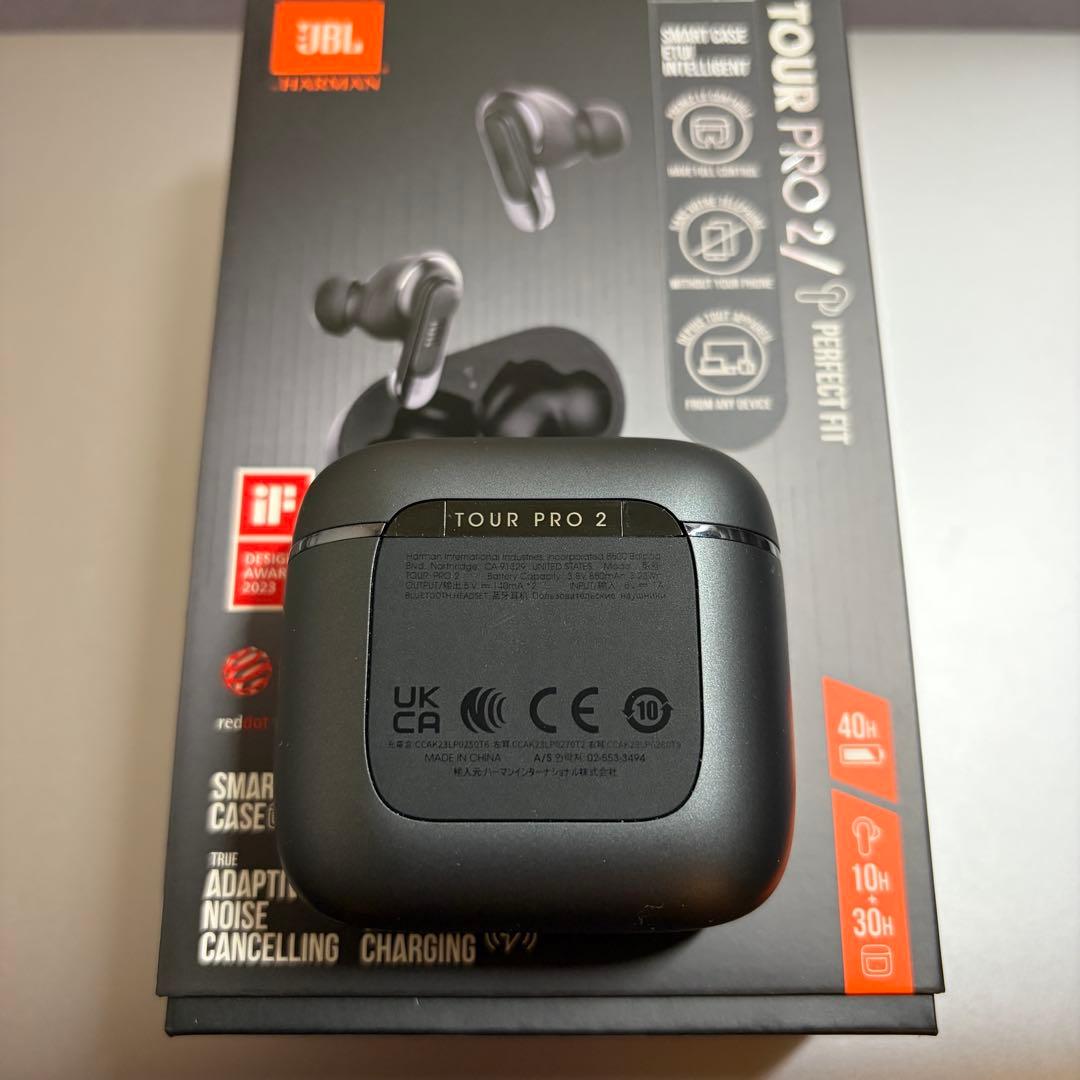 JBL TOUR PRO 2 ワイヤレスイヤホン ブラック 美品 付属品あり