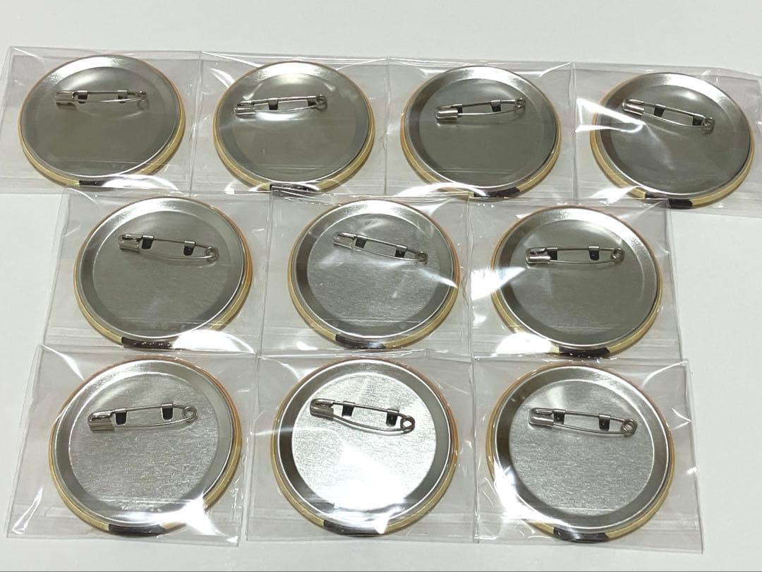 【針曲がりあり】シクフォニ みこと ねむねむ 缶バッジ