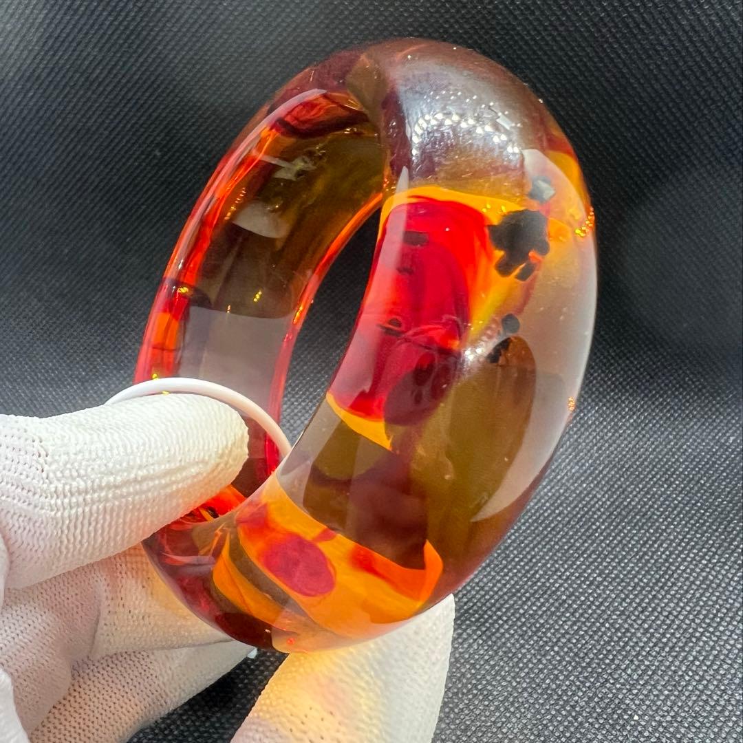 虫入ハニーアンバー琥珀幅広タイヤ形のバンクル　AB1022