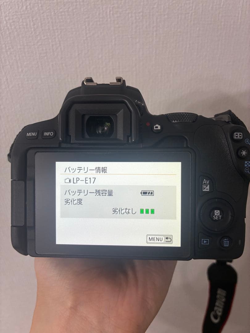 【値下げ】CANON EOS Kiss X9