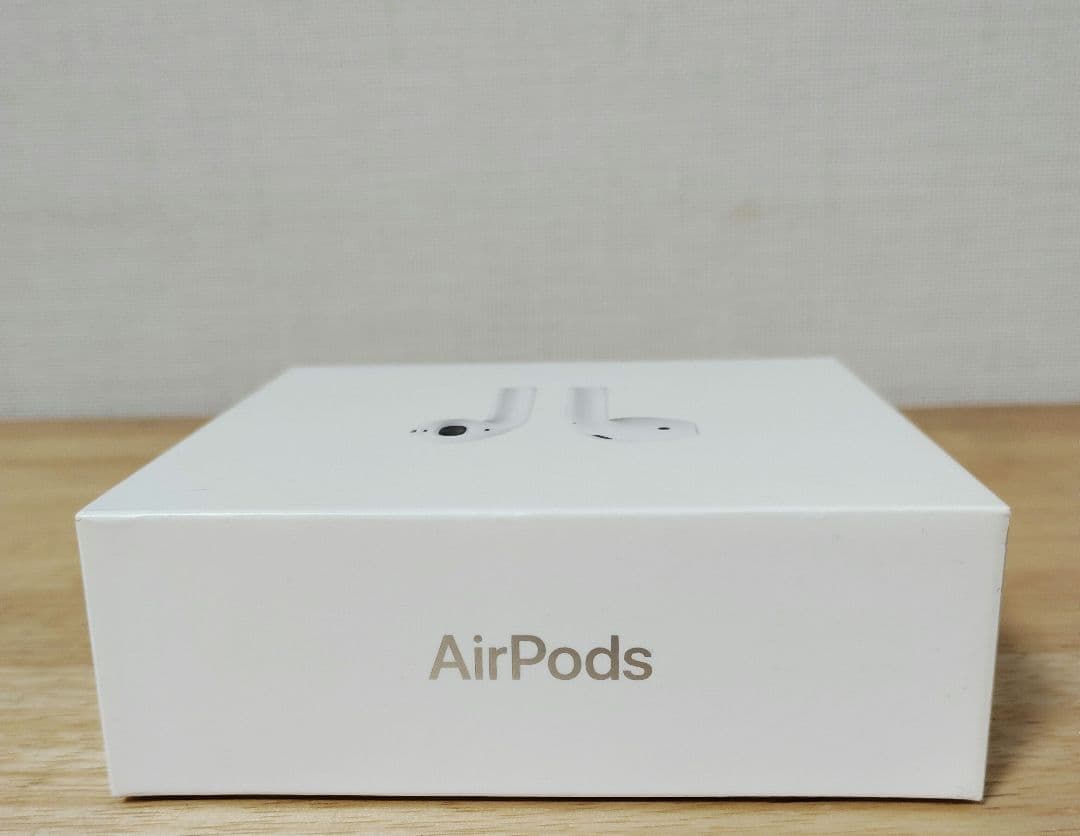 イヤホン AirPods with charging Case