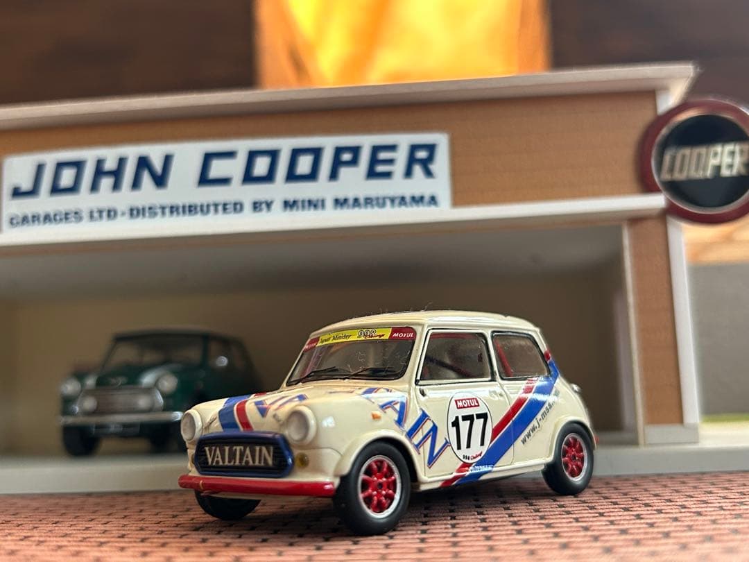 【希少】スパークSpark 1/43 ヴァルタンミニVALTAIN MINI