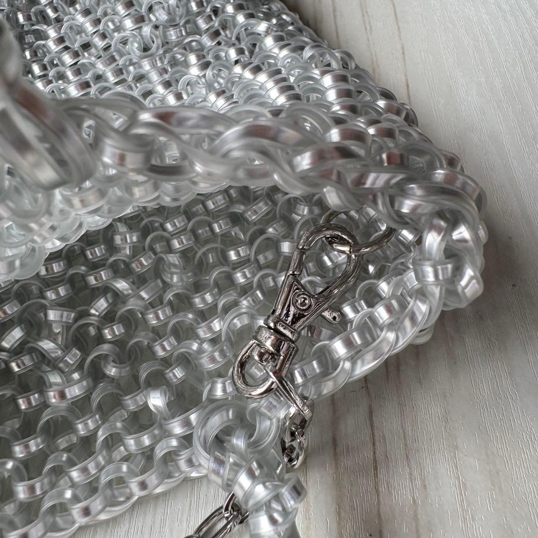 専用商品☆キラキラショルダーバッグ☆フロストシルバー☆取り外し可能なチェーン付き