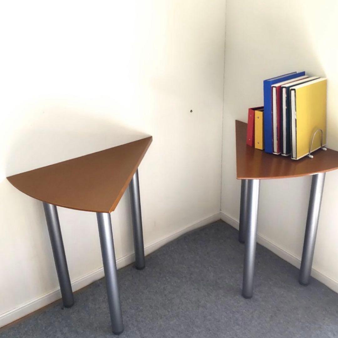 コンビネーション　三角テーブル　ピザ型　組合せ机　ディスプレイ棚　ポストモダン