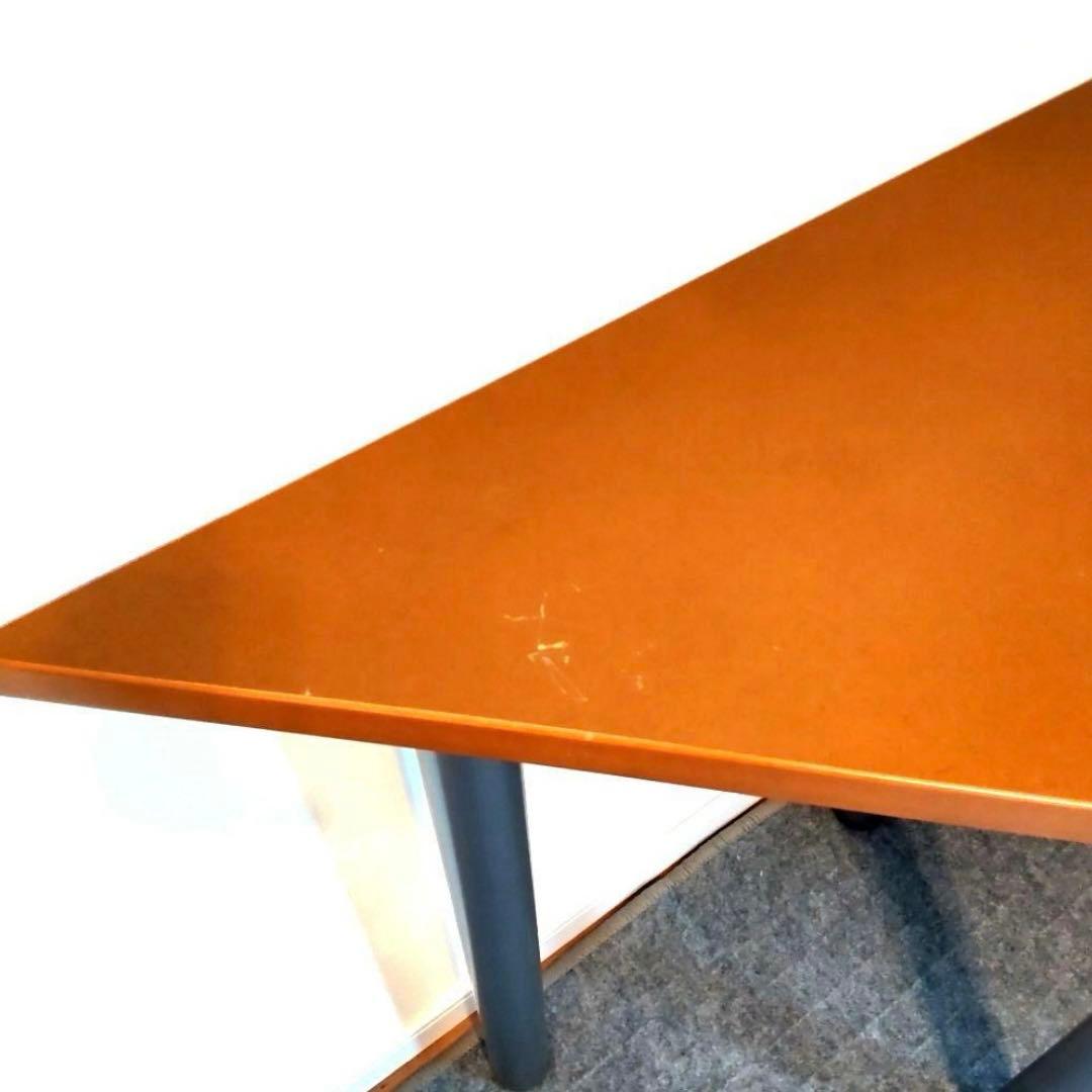 コンビネーション　三角テーブル　ピザ型　組合せ机　ディスプレイ棚　ポストモダン