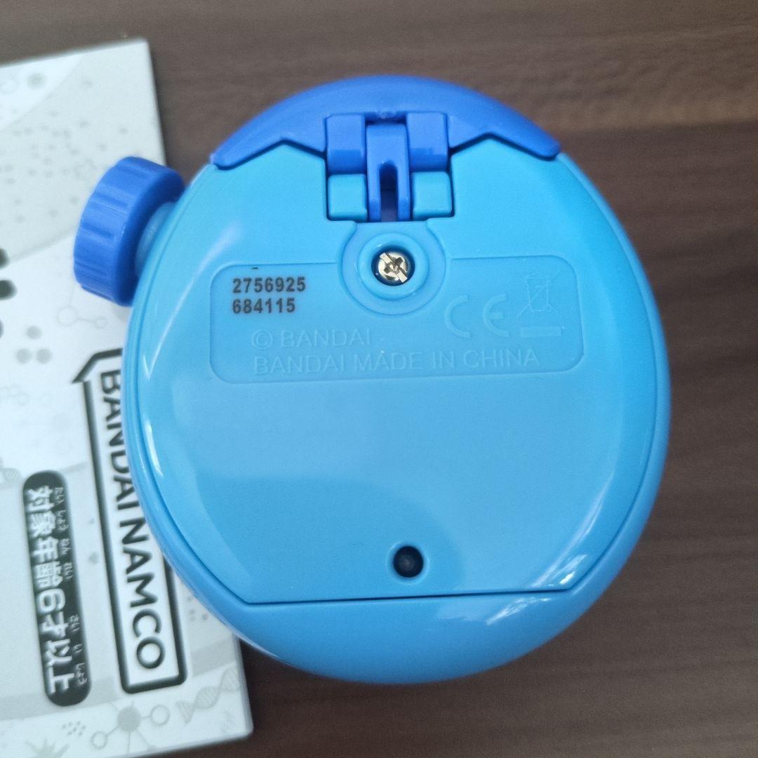 たまごっちパラダイス　青　BANDAI クリアケース付き