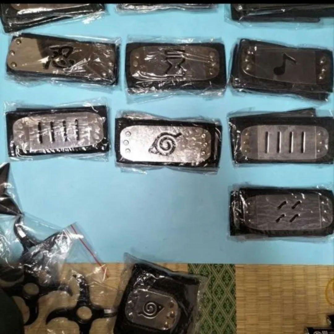 ナルトグッズ　未使用　額あて　忍具　手裏剣など　個数種類指定可