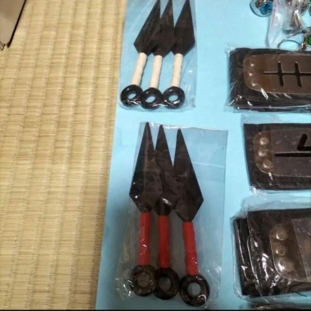 ナルトグッズ　未使用　額あて　忍具　手裏剣など　個数種類指定可