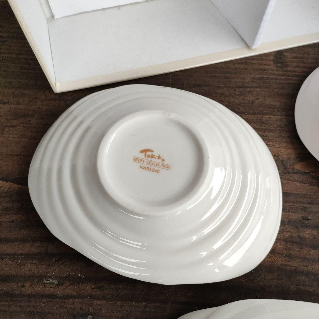 未使用品 加藤登紀子 ナルミチャイナ NARUMI Bone China 元箱付