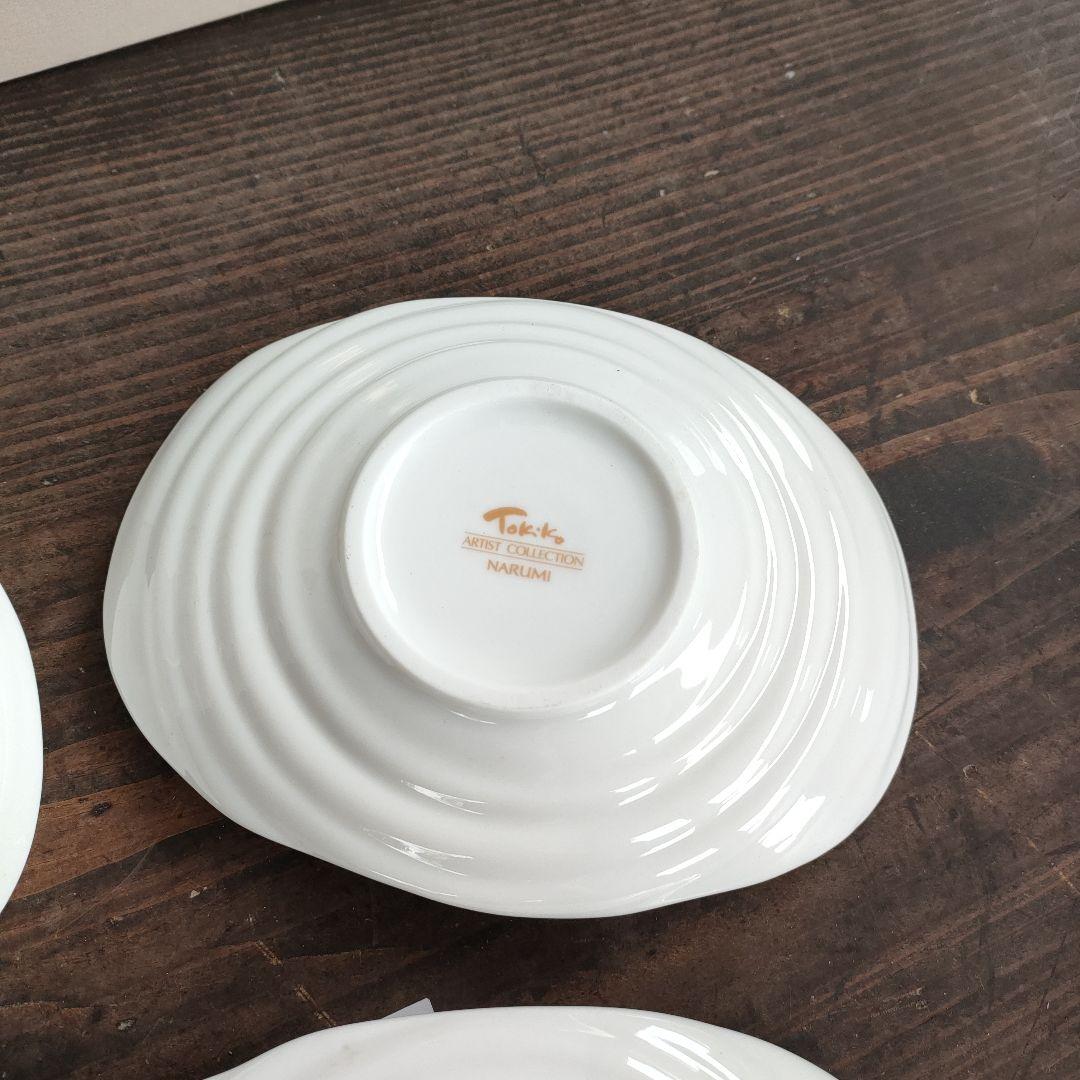 未使用品 加藤登紀子 ナルミチャイナ NARUMI Bone China 元箱付