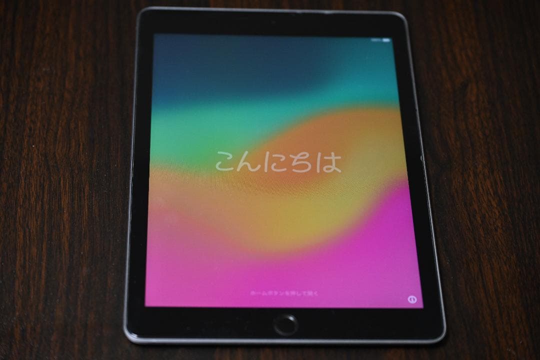 iPad 第6世代 9.7インチ 32GB A1893 MR7F2J/A