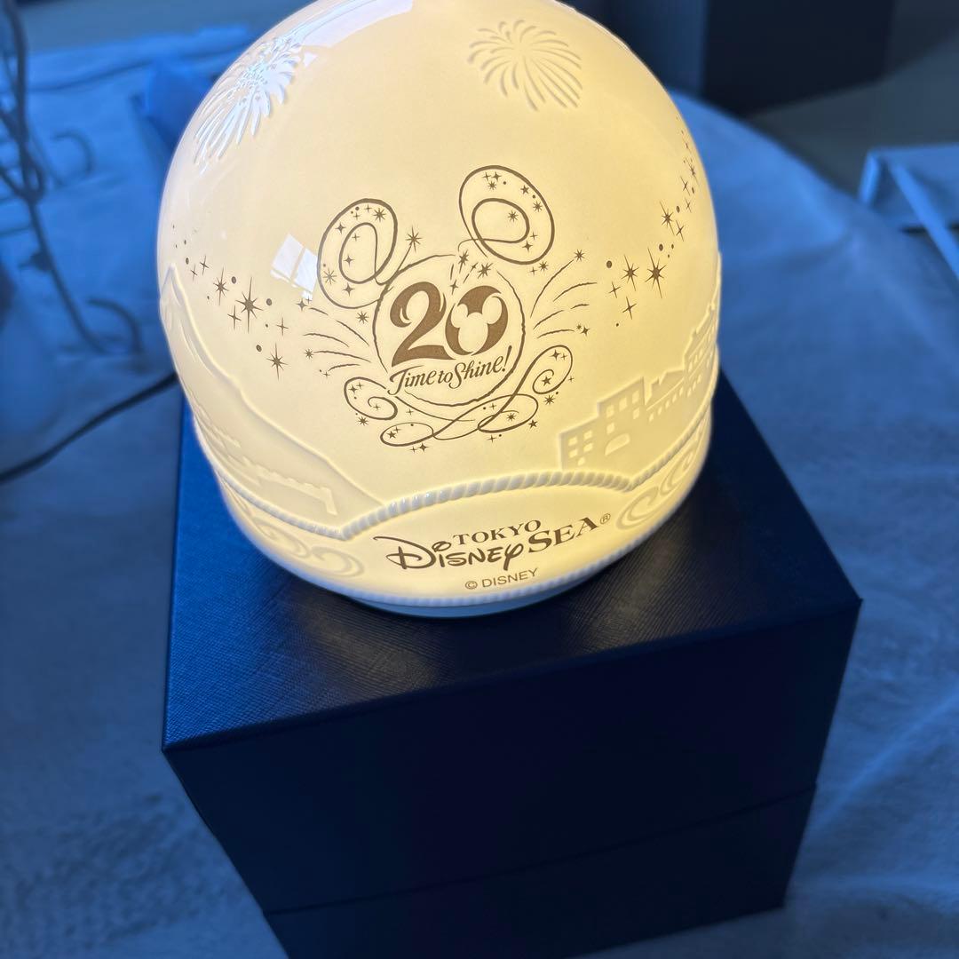 【未使用】東京ディズニーシー 20周年 卓上ドーム型ランプ