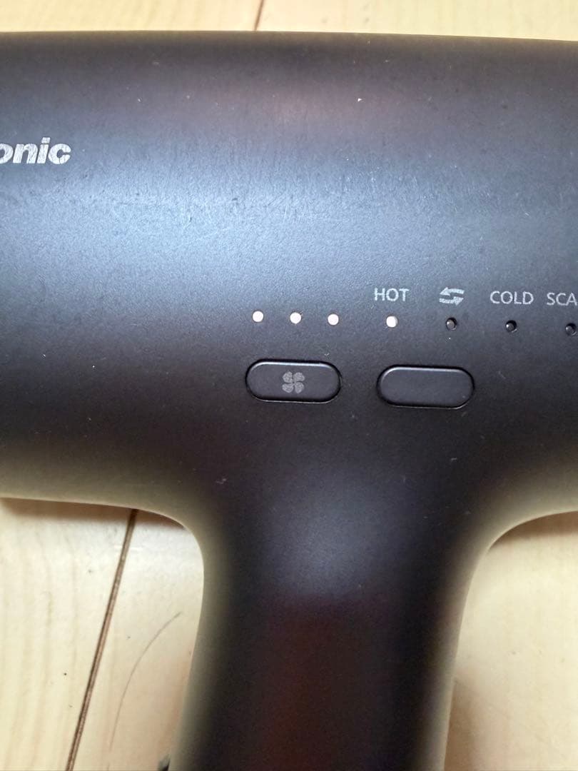 panasonic ナノイー ヘアドライヤー 23年製EH-NA0J