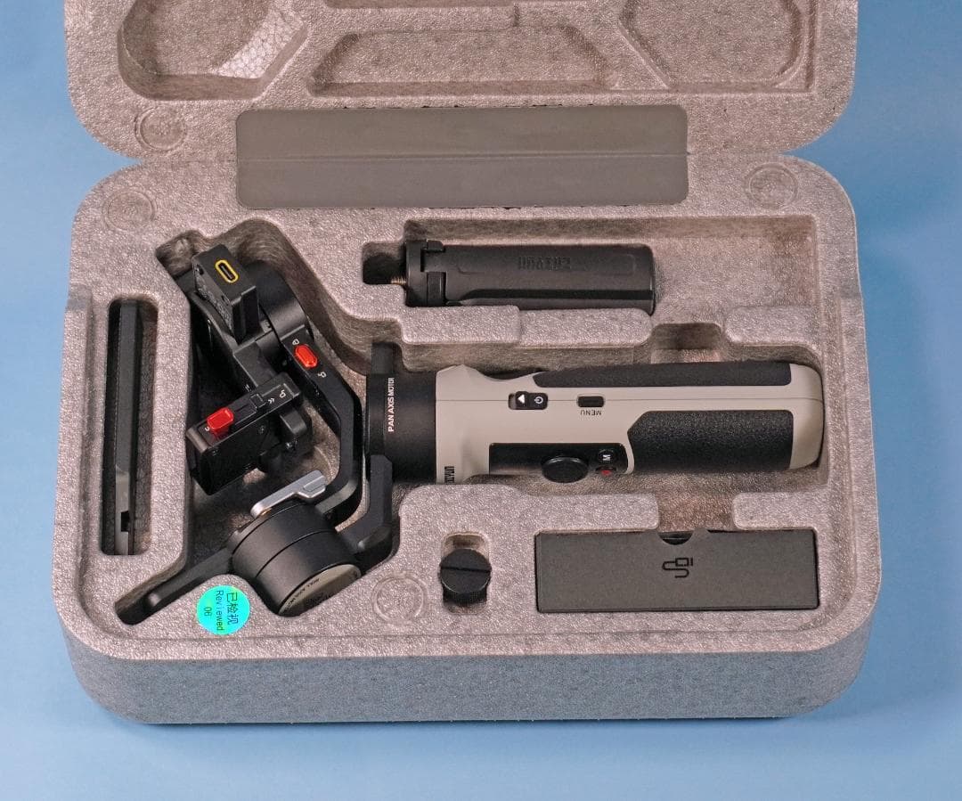 sony デジタルカメラ　ZV-E10・Zhiyun ジンバルCRANE-M2S