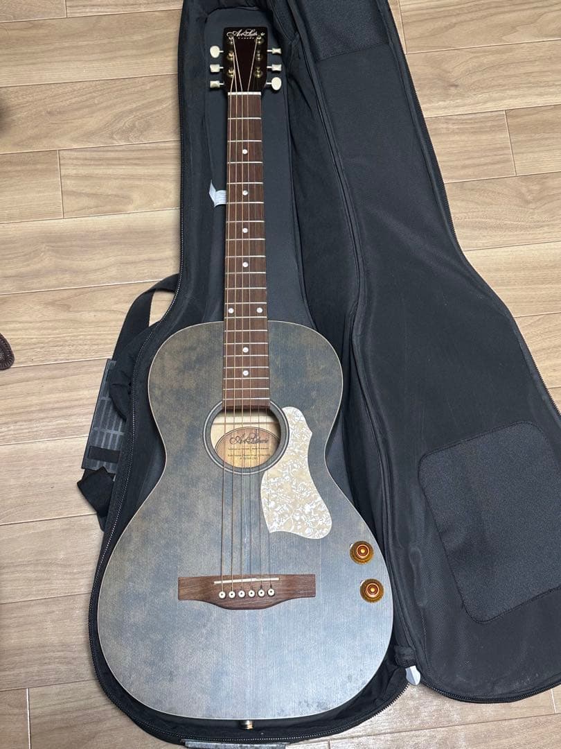 Art&Lutherie ギター Roadhouse Q-Discrete