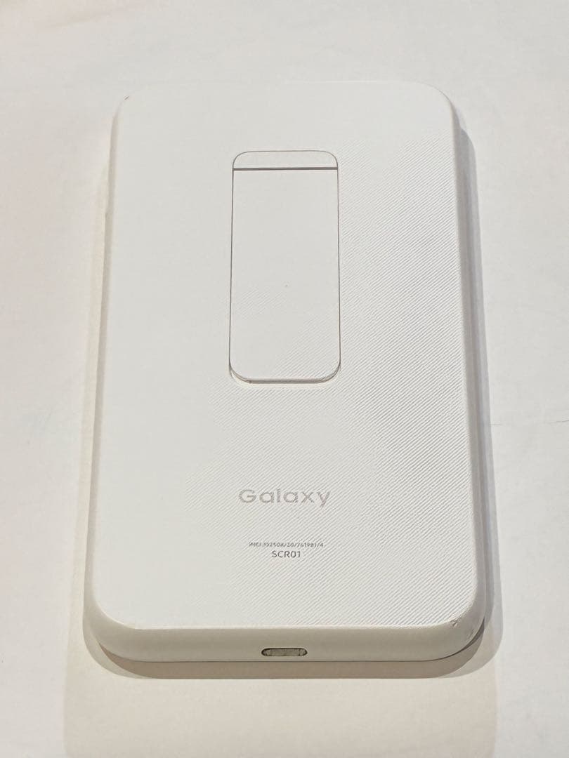 Galaxy SCR01 Wi-Fi au純正充電器(おまけ)付き　白