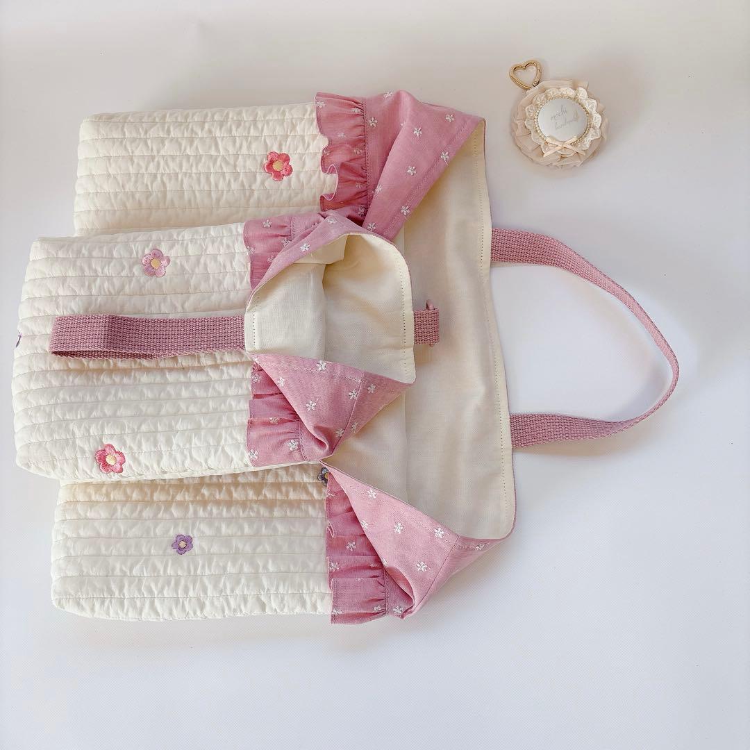 ダンガリー　小花　刺繍生地　ヌビ　キルト　キルティング　レッスンバッグ　上履き袋