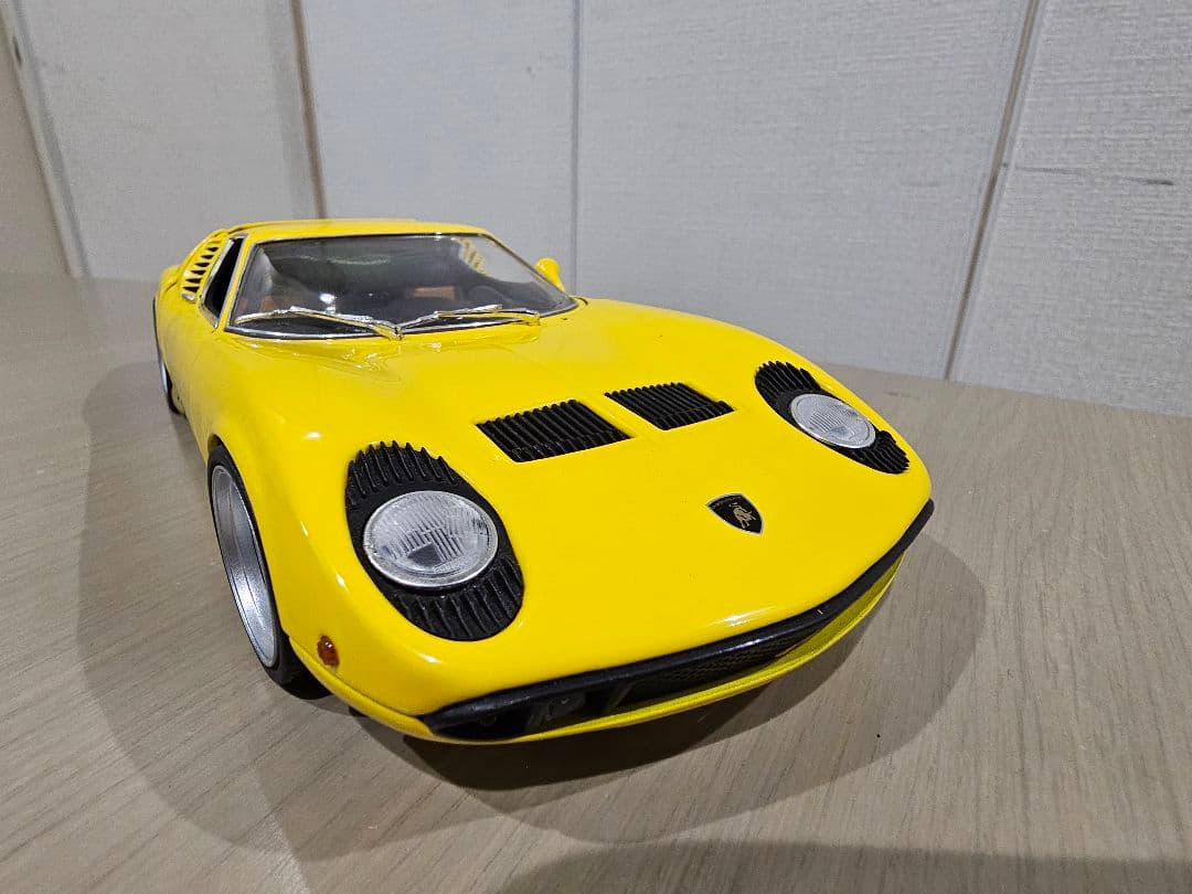 ANSON　1/18 　Lanborghini　Miura