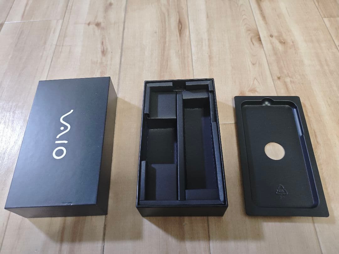 VAIO Phone VA-10J 希少 付属品あり SIMフリー