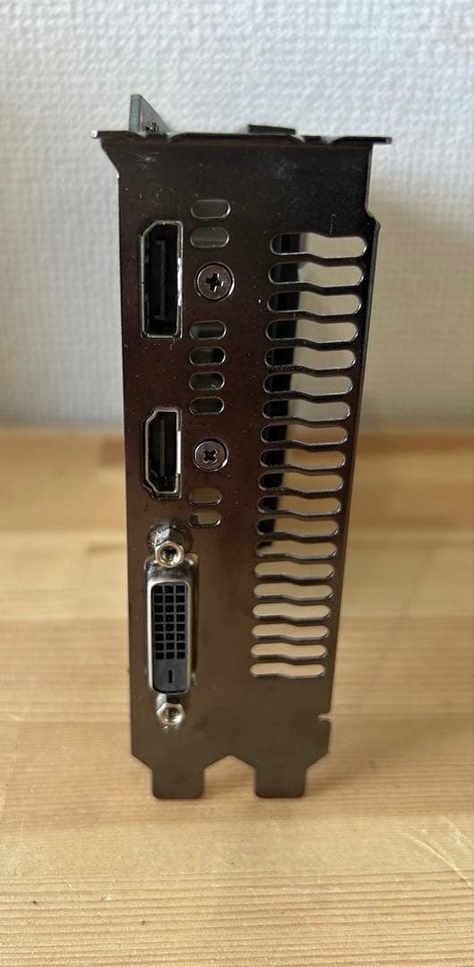 グラフィックボード・グラボ・ビデオカード ASUS GeForce GTX 1650 4GB PHOENIX