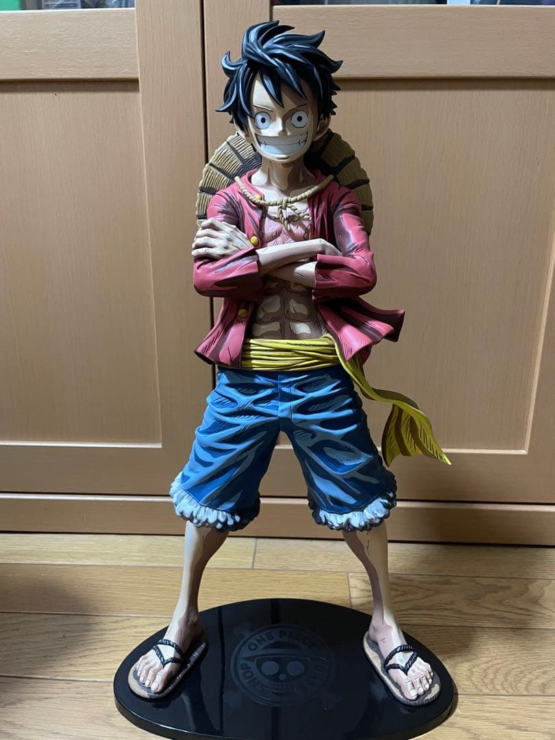 ワンピースベースショップくじ　ルフィ　フィギュア　ワンピース　一番くじ