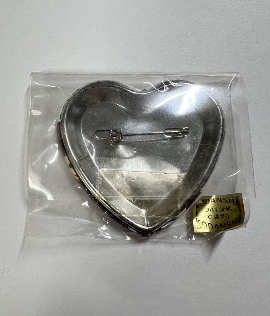【レア】Gift ぬいぐるみ特典　ハート缶バッジ　忍野忍
